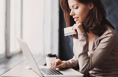 femme achat produits en ligne